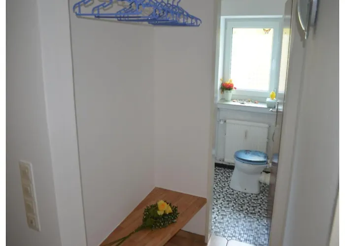 Im Obergeschoss, Homberg Apartment *